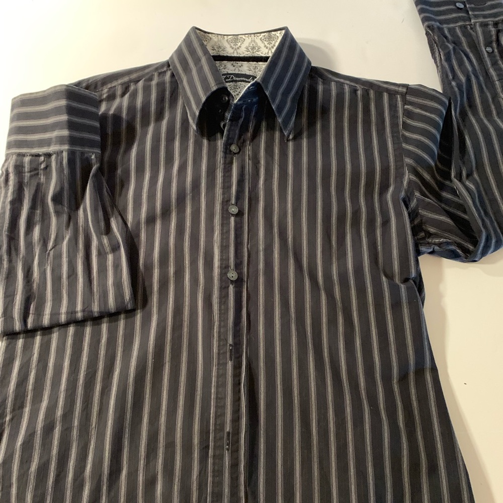 7 Diamonds Mens M Dress Shirt Black w/ Stripes